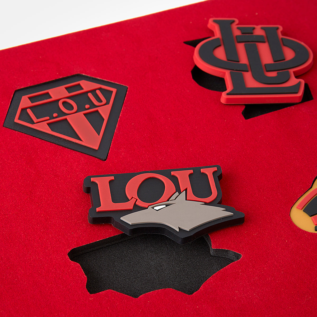 COFFRET DE MAGNETS MULTILOGOS LOU